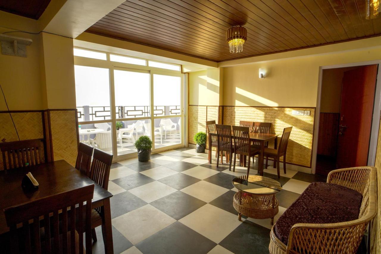 Hotel Hill Queen Near Sherpa Gumba Darjeeling Mall 5 Min Couple Friendly Exterior foto