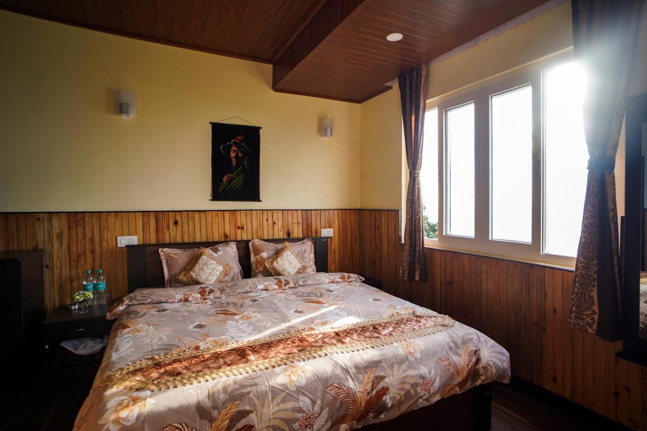 Hotel Hill Queen Near Sherpa Gumba Darjeeling Mall 5 Min Couple Friendly Exterior foto